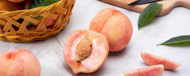 ダイエット中に桃を食べてもいいですか？桃を食べると太りますか？