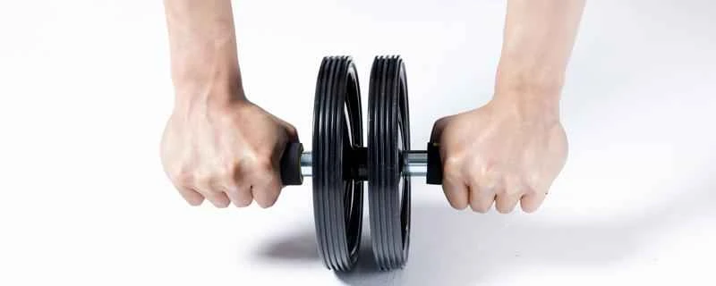 夜10時に運動した後に食事をしても大丈夫ですか？運動後にシャワーを浴びても大丈夫ですか？