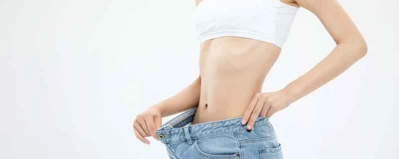 なぜ冬は太りやすいのでしょうか？夏と比べて冬はどれくらい体重が増えるのが普通でしょうか？