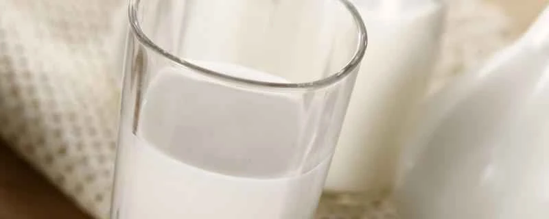 ダイエット中にスキムミルクを飲んでも大丈夫ですか？ダイエットするにはスキムミルクを飲む必要がありますか？