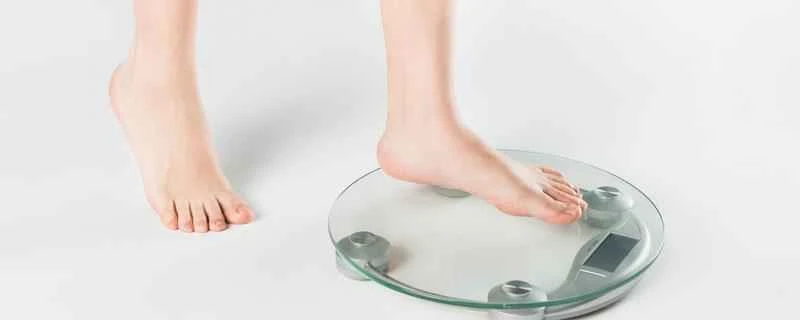 思春期に体重が増えるのは普通ですか？思春期の体重増加はどのくらい続きますか？