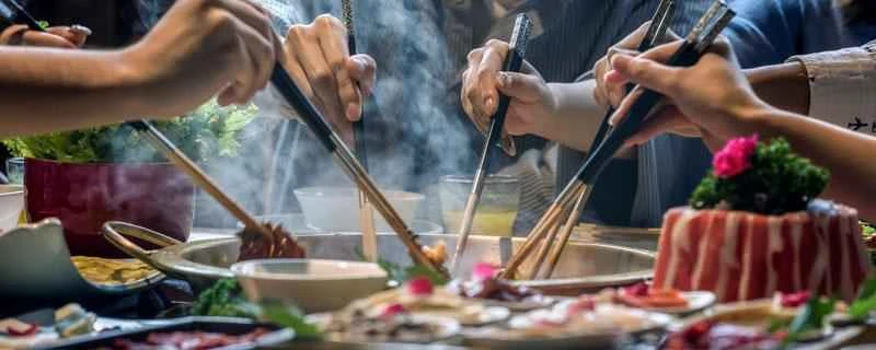 春節期間中の体重増加を抑える方法と、休暇中に増えた体重を減らす方法は？